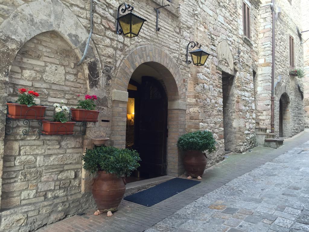 Hotel Pax Assisi Exterior photo